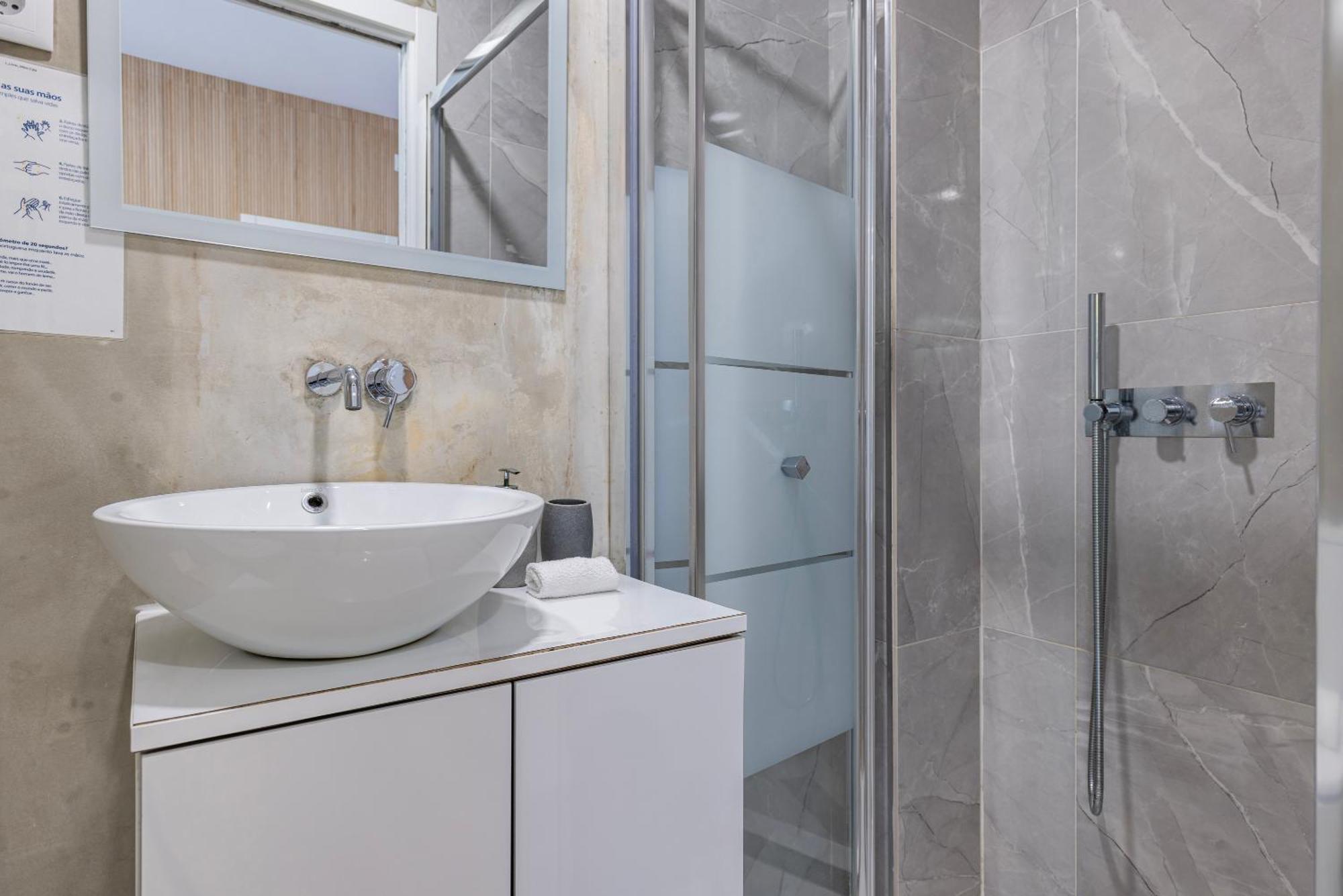 Apartamento Moderno Com Terraco Лісабон Екстер'єр фото
